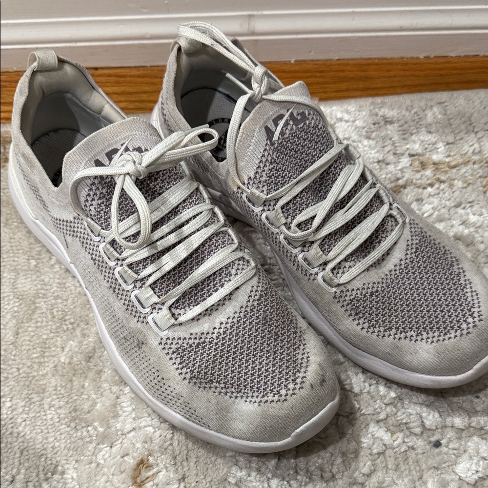 APL Techloom Breeze